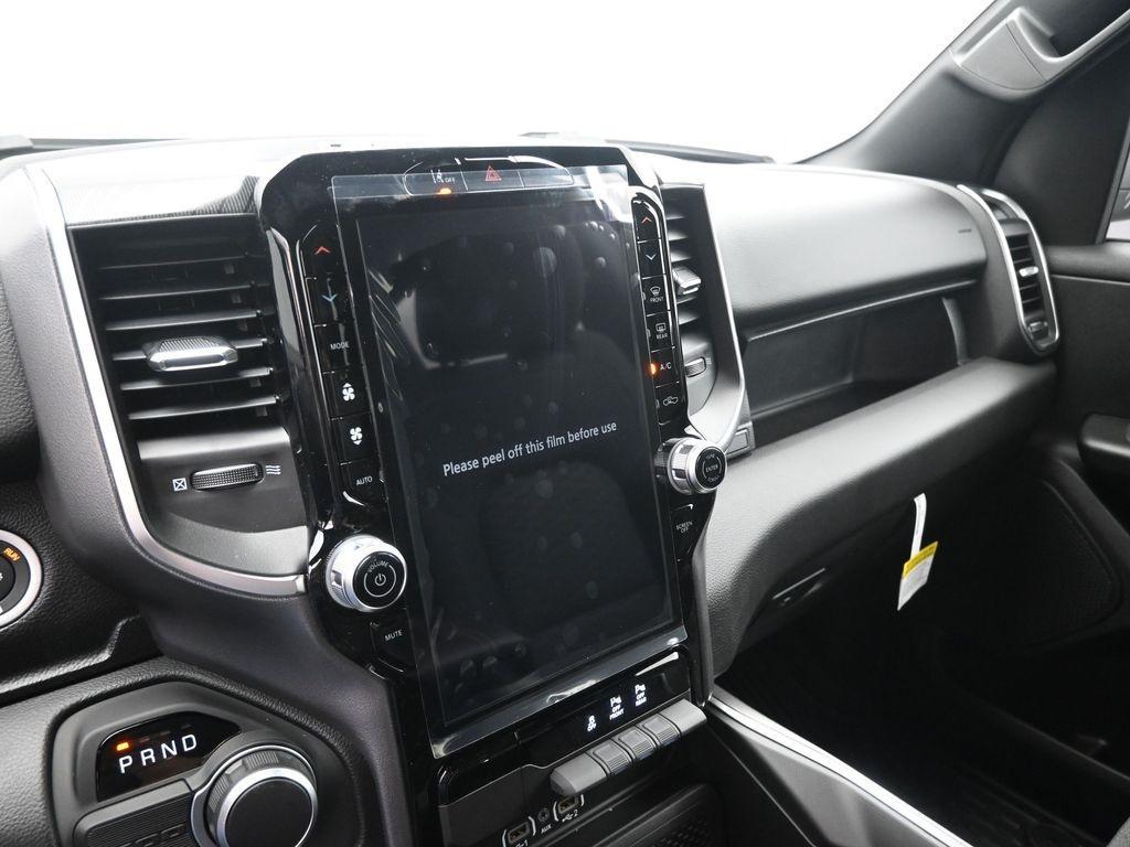 new 2025 Ram 1500 car, priced at $44,724