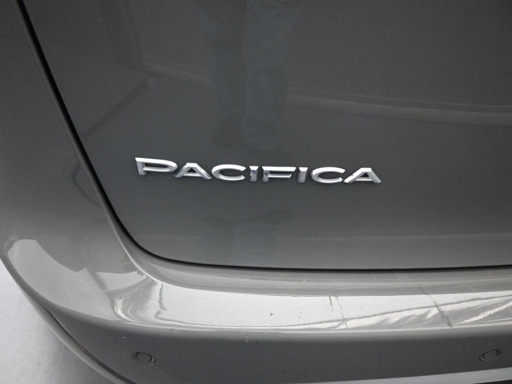 used 2022 Chrysler Pacifica car, priced at $19,997