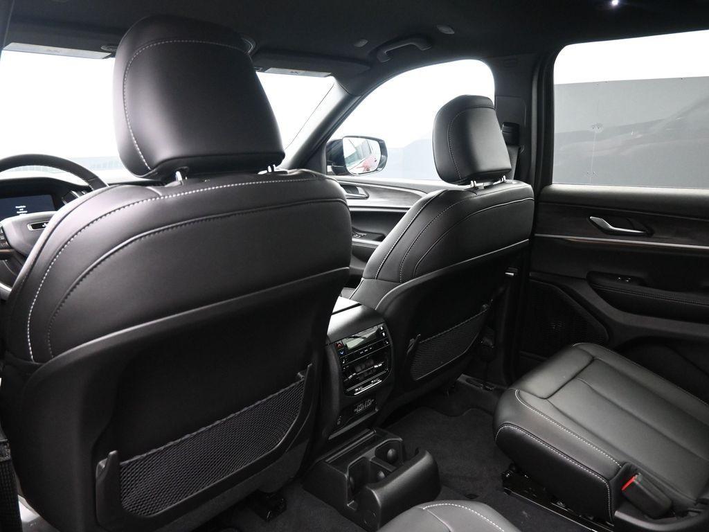 new 2025 Jeep Grand Cherokee L car, priced at $41,450