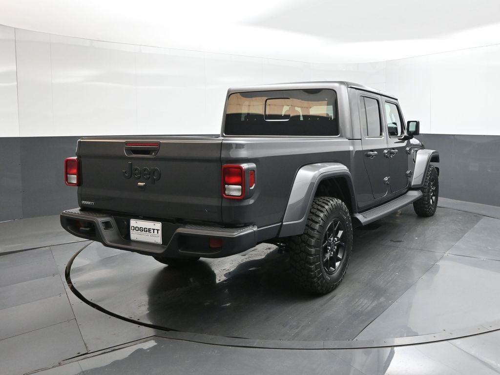 new 2025 Jeep Gladiator car, priced at $45,163