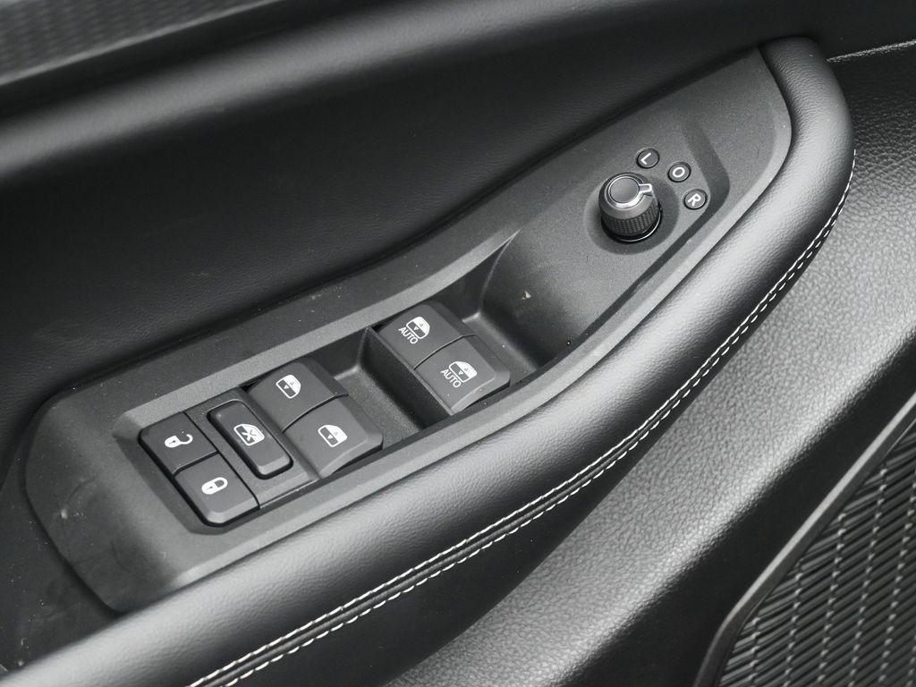 new 2025 Jeep Grand Cherokee car, priced at $41,170