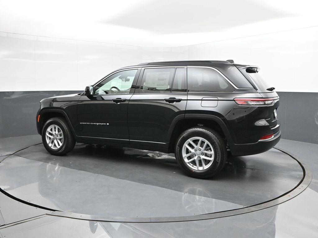 new 2025 Jeep Grand Cherokee car, priced at $41,170