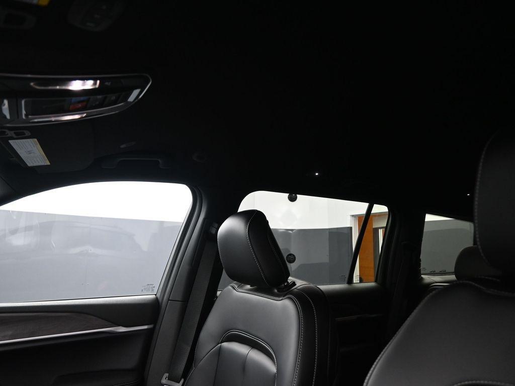 new 2025 Jeep Grand Cherokee L car, priced at $44,852