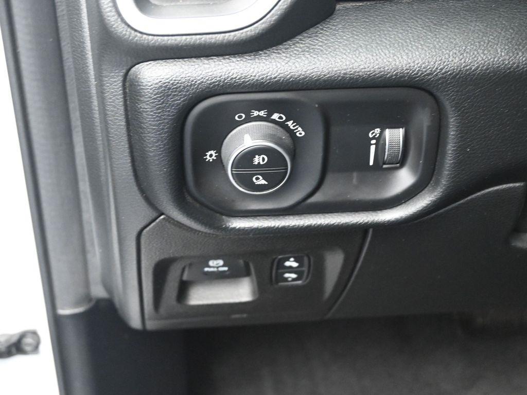 used 2021 Ram 1500 car, priced at $32,534
