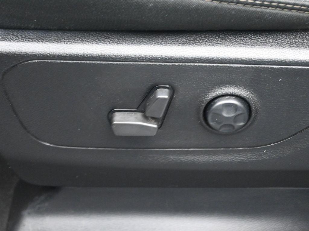 used 2021 Ram 1500 car, priced at $32,534