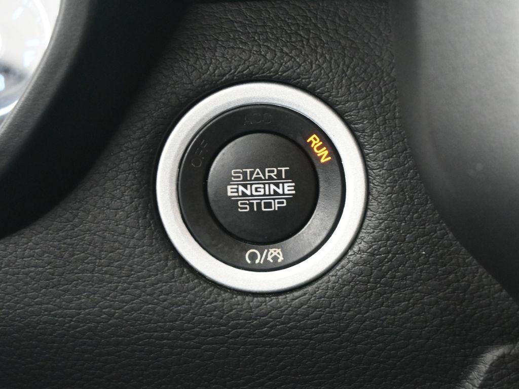 used 2021 Ram 1500 car, priced at $32,534