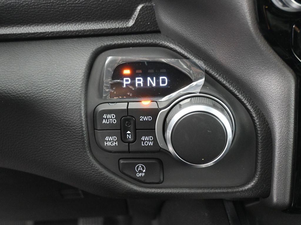 new 2025 Ram 1500 car, priced at $53,913
