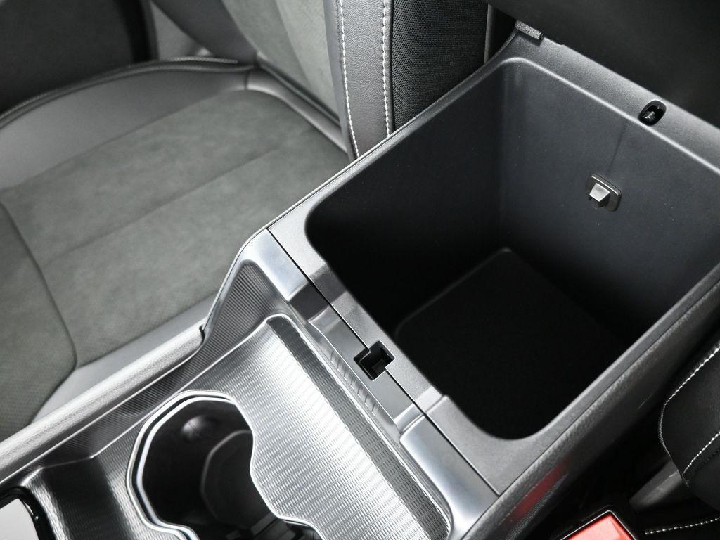 new 2025 Jeep Grand Cherokee car, priced at $45,375
