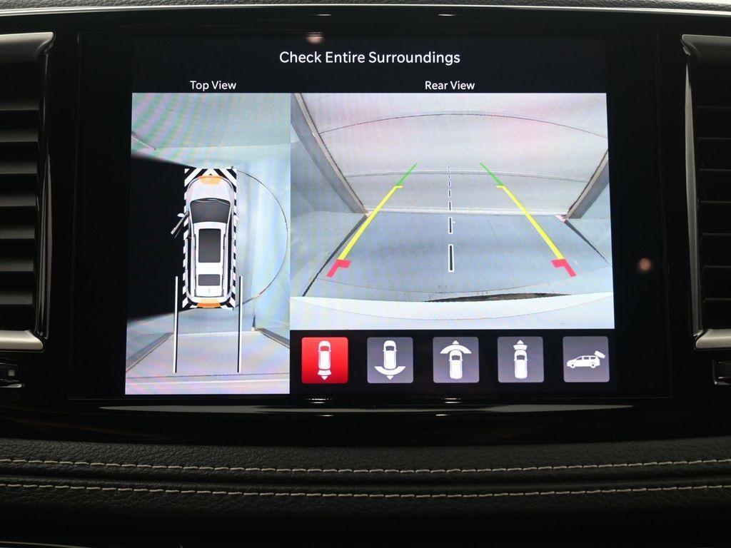 used 2021 Chrysler Pacifica Hybrid car, priced at $21,347