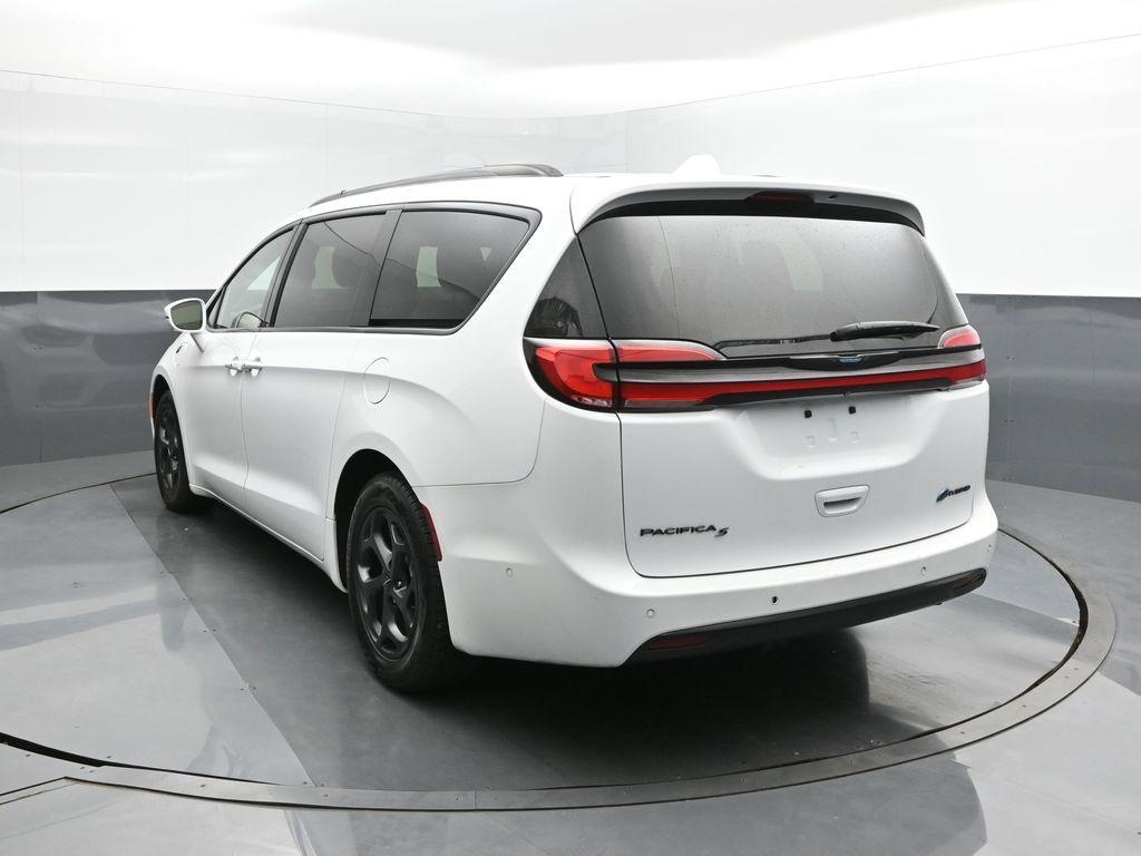 used 2021 Chrysler Pacifica Hybrid car, priced at $21,347