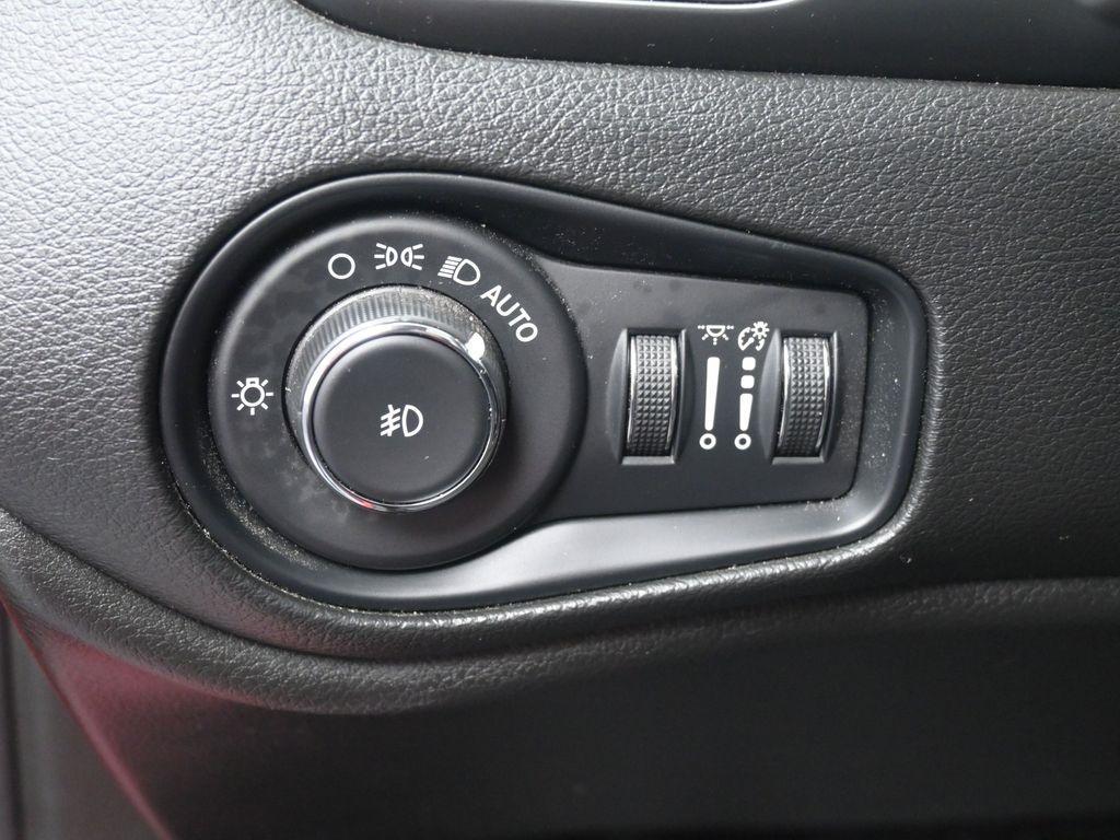 used 2023 Jeep Renegade car, priced at $22,546