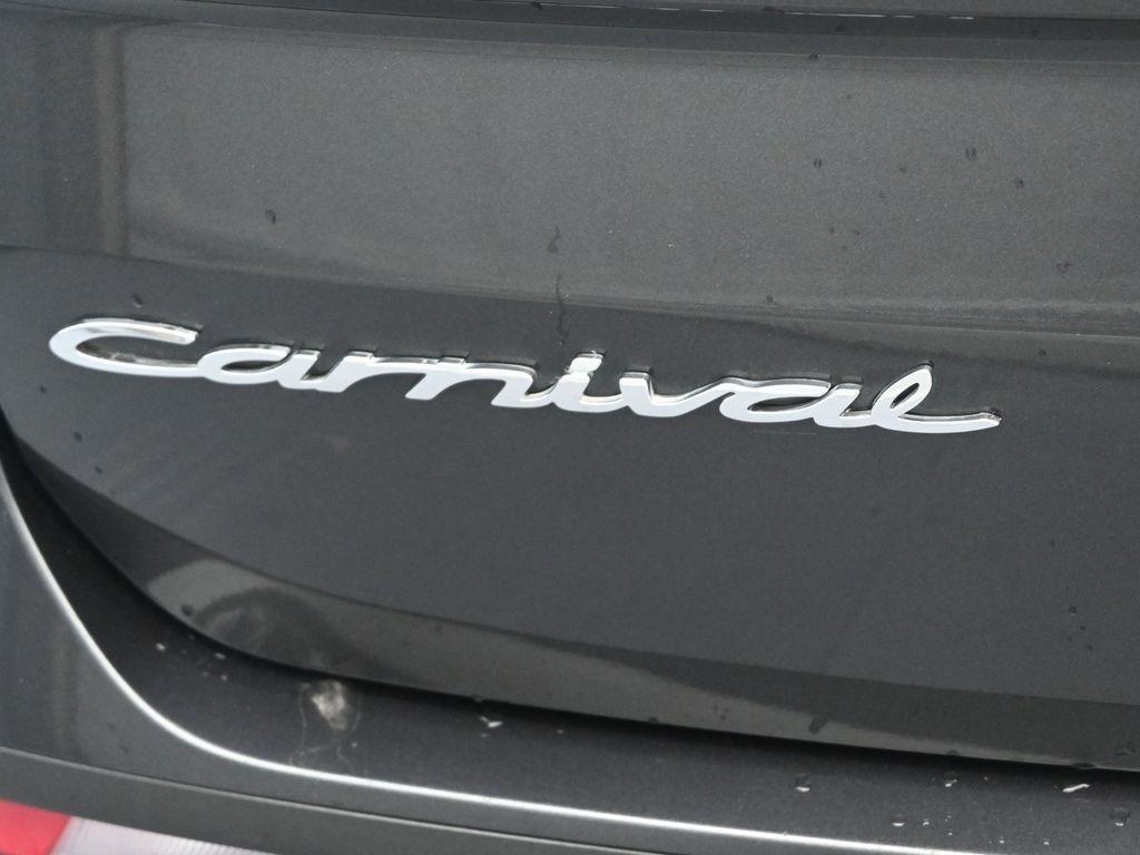 used 2022 Kia Carnival car, priced at $27,405