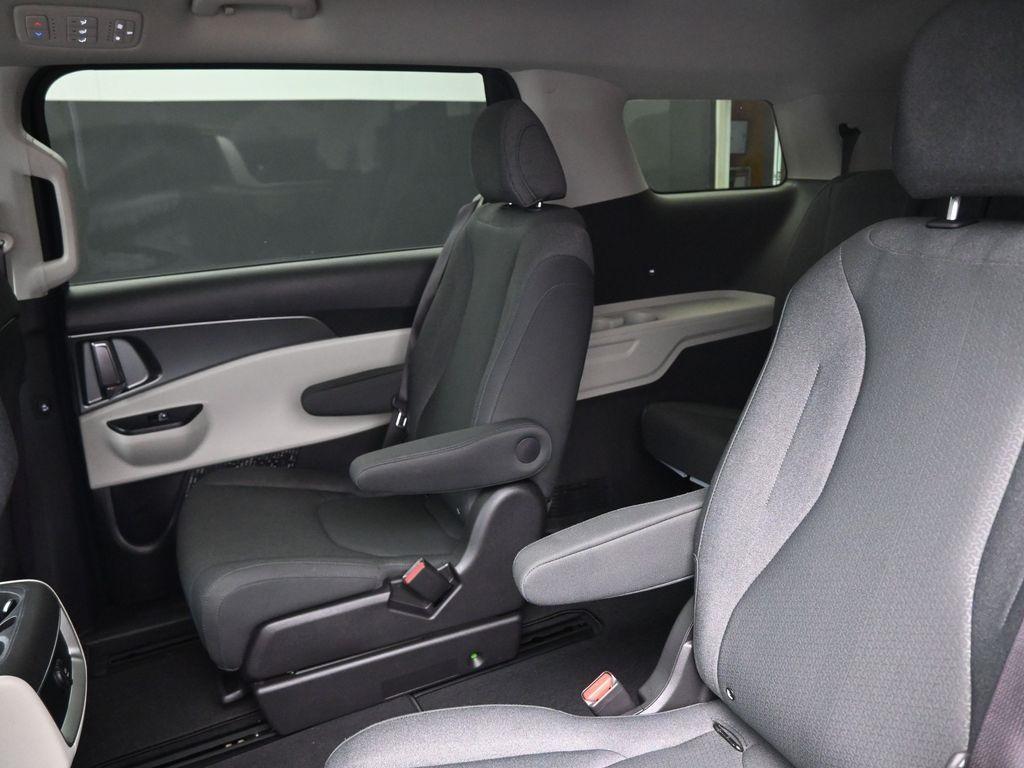 used 2022 Kia Carnival car, priced at $27,405