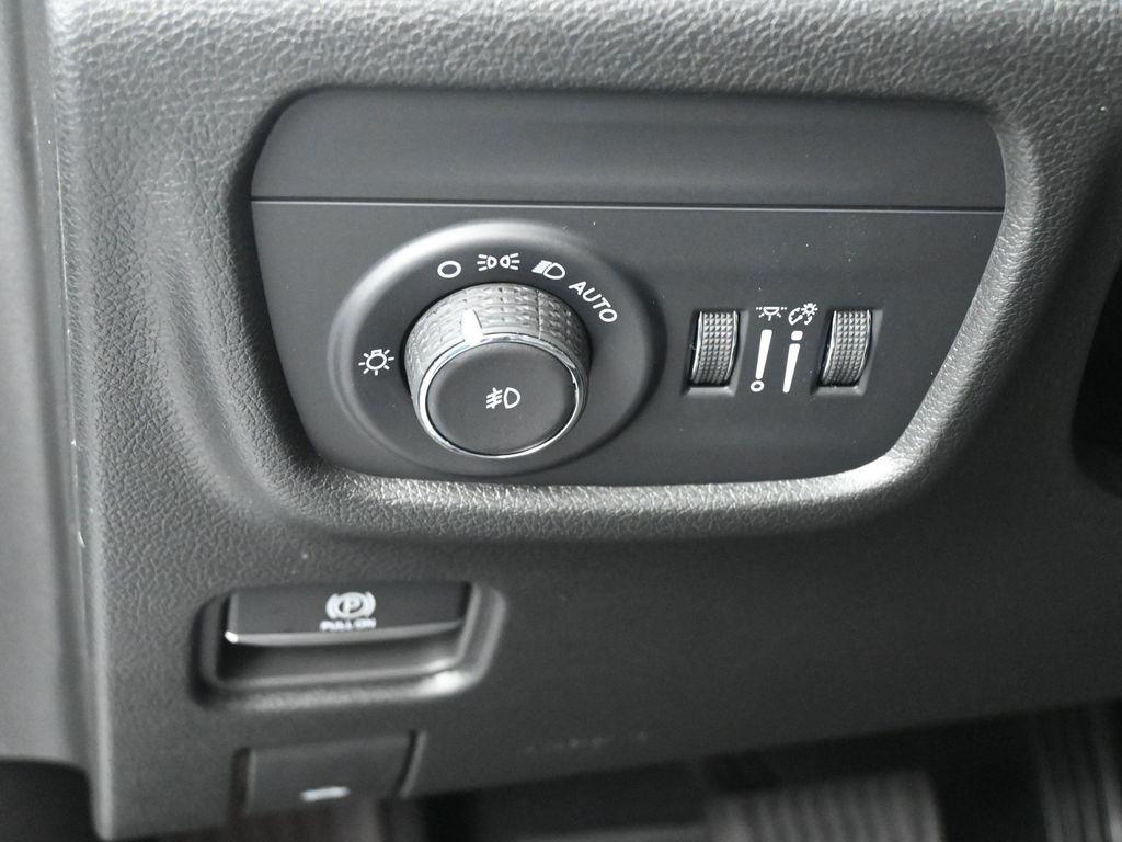 new 2025 Jeep Grand Cherokee L car, priced at $44,812