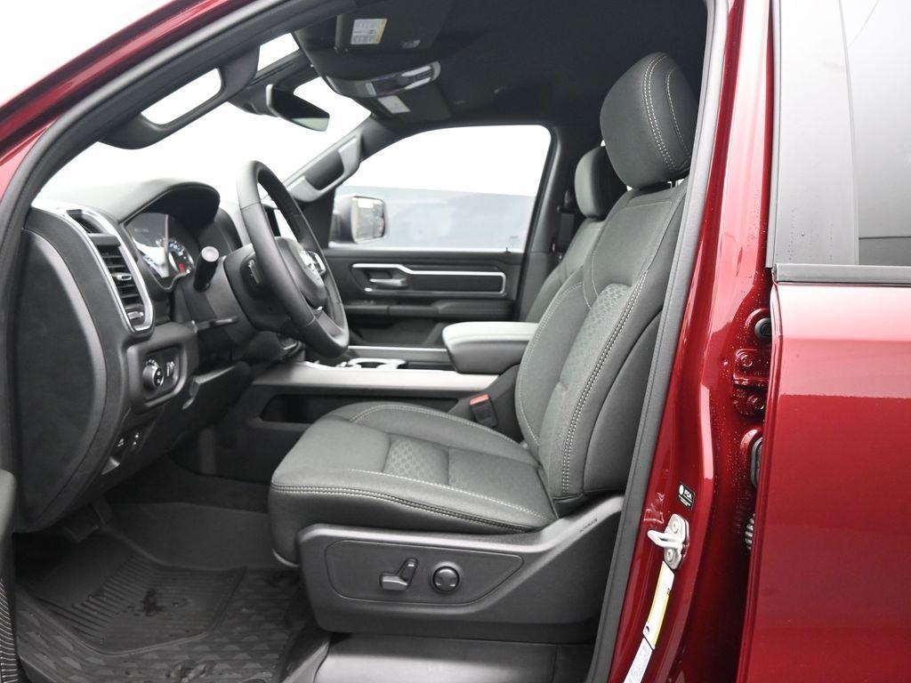 new 2025 Ram 1500 car, priced at $45,642