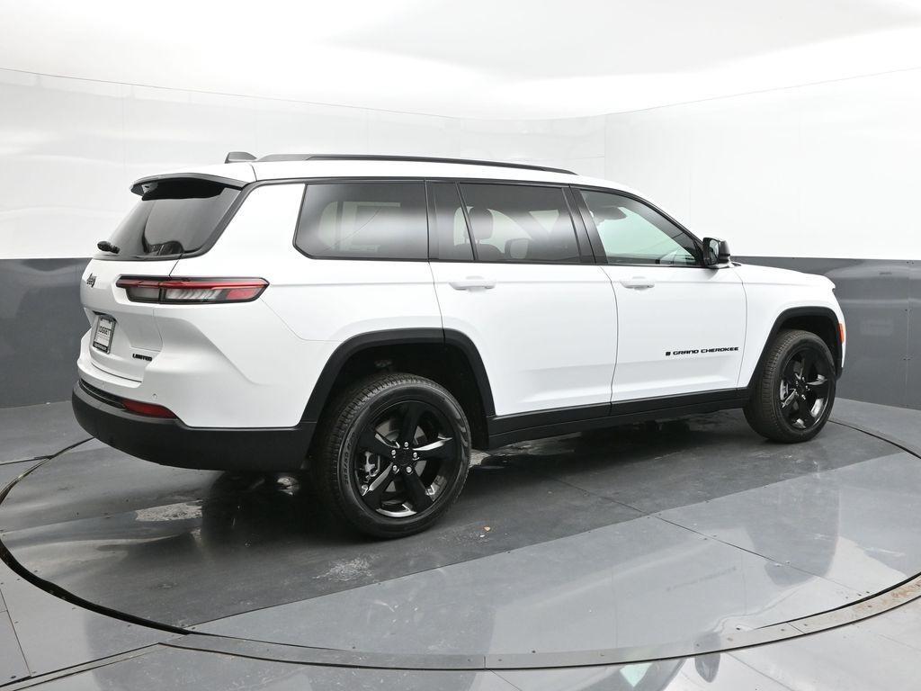 new 2025 Jeep Grand Cherokee L car, priced at $46,925