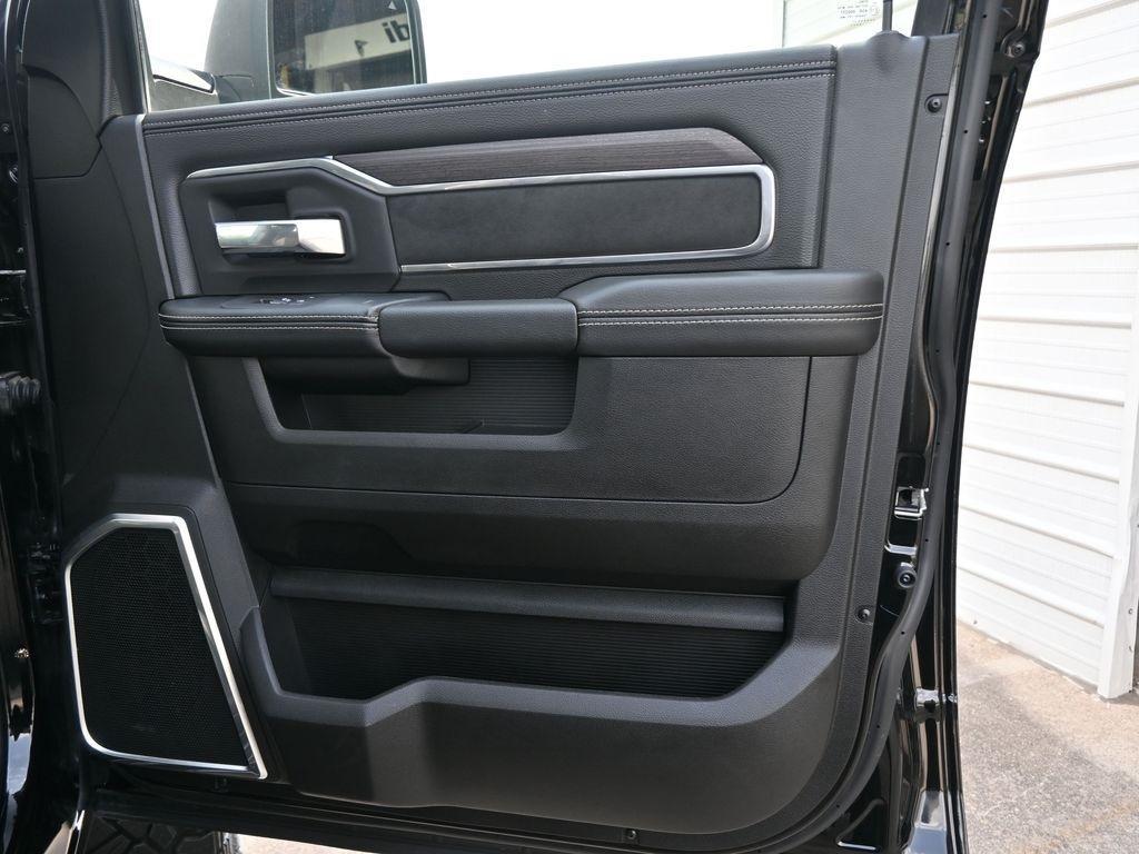 new 2025 Ram 2500 car, priced at $85,115
