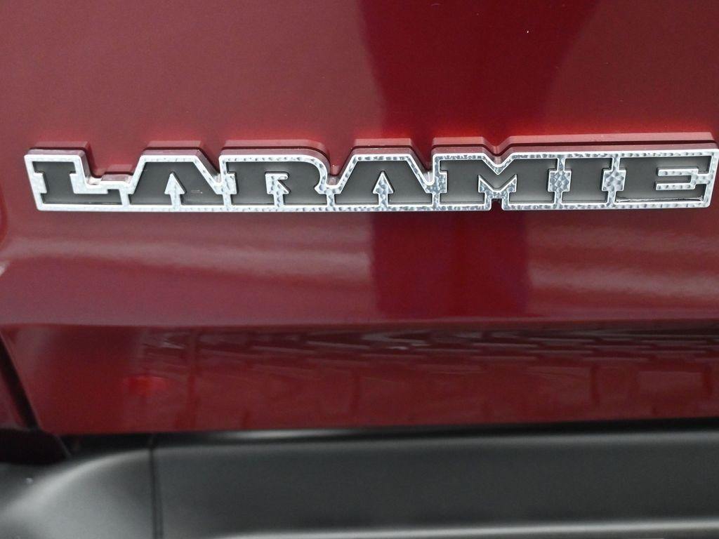 new 2025 Ram 1500 car, priced at $54,541