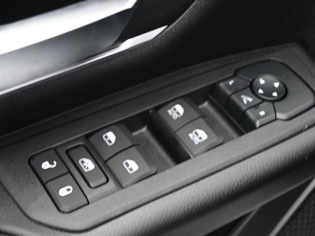 new 2025 Ram 1500 car, priced at $43,125