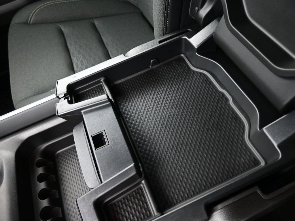 new 2025 Ram 1500 car, priced at $43,125