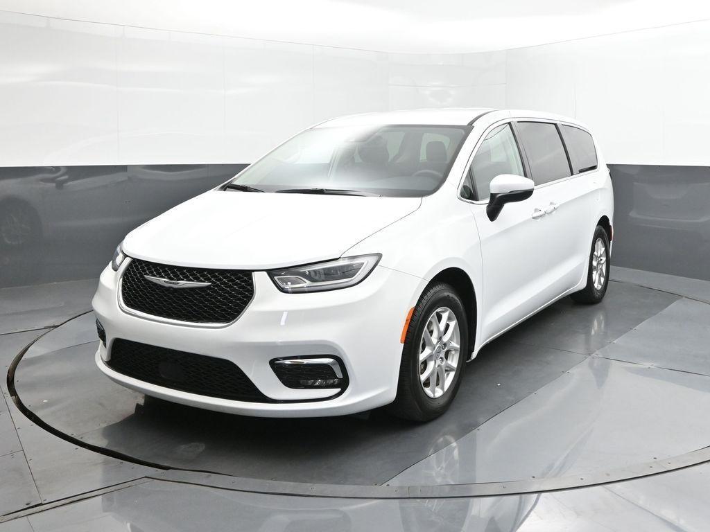 used 2023 Chrysler Pacifica car, priced at $22,725
