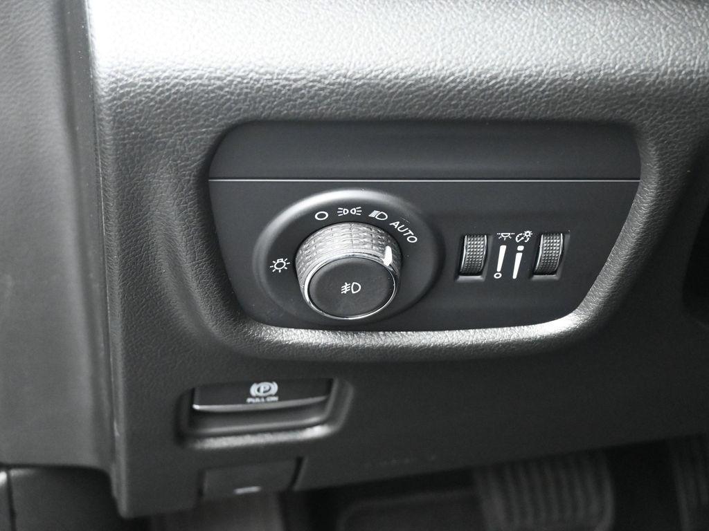new 2025 Jeep Grand Cherokee L car, priced at $44,430