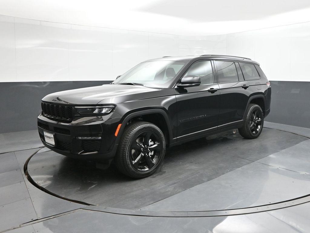 new 2025 Jeep Grand Cherokee L car, priced at $44,430