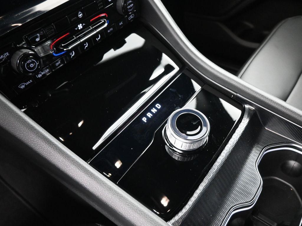 new 2025 Jeep Grand Cherokee L car, priced at $44,430