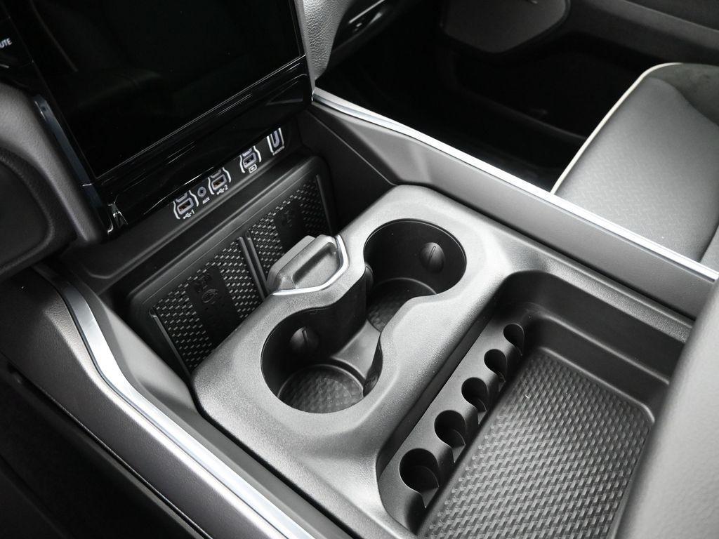 new 2026 Ram 1500 car, priced at $72,120