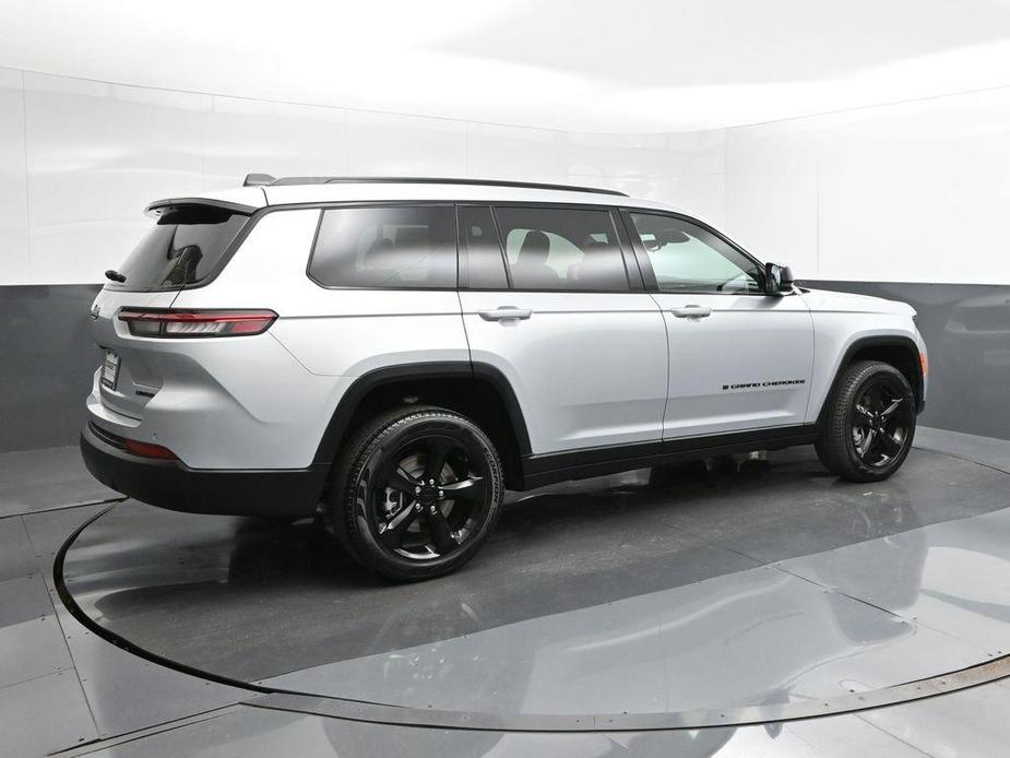 new 2024 Jeep Grand Cherokee L car, priced at $49,713