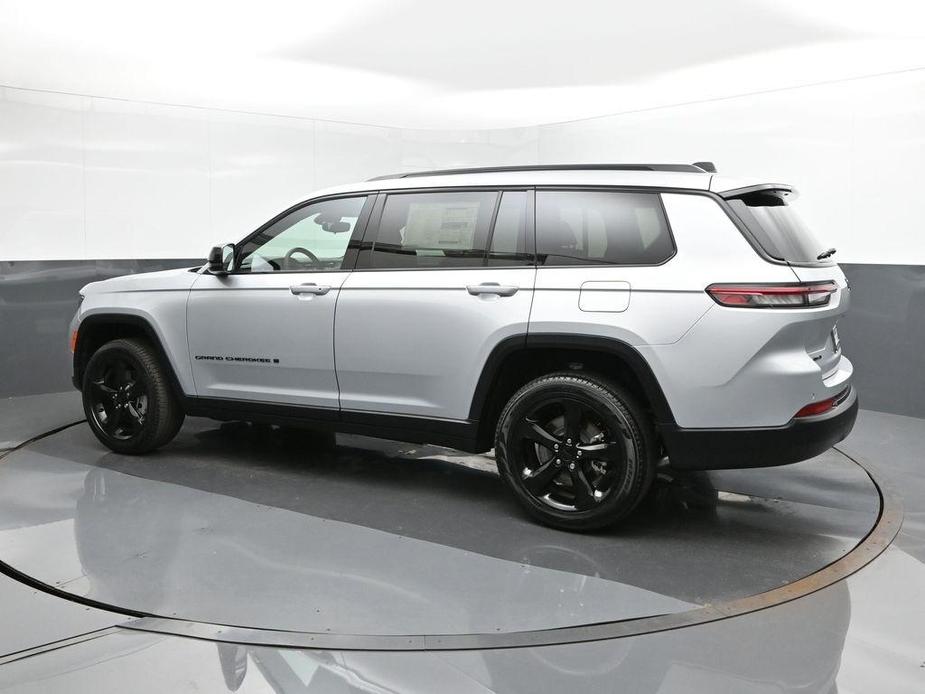 new 2024 Jeep Grand Cherokee L car, priced at $49,713