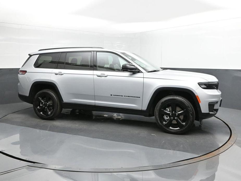 new 2024 Jeep Grand Cherokee L car, priced at $49,713