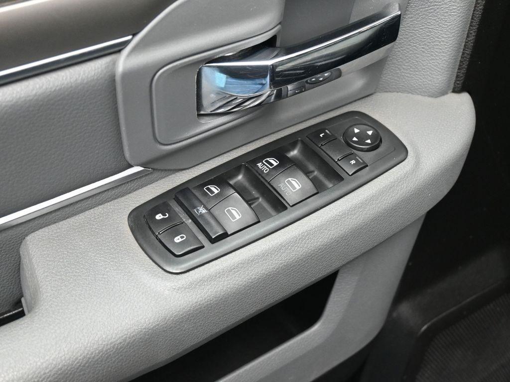 used 2020 Ram 1500 Classic car, priced at $20,902