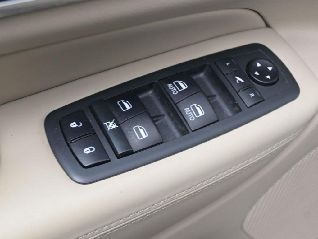 used 2020 Jeep Grand Cherokee car, priced at $24,628