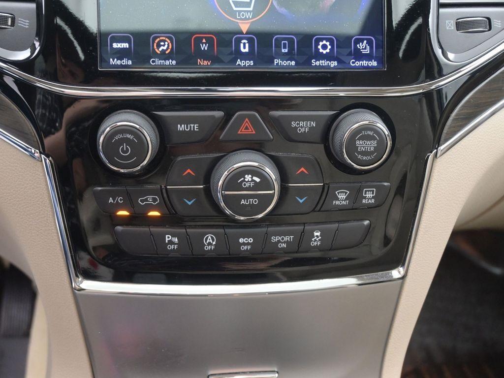 used 2020 Jeep Grand Cherokee car, priced at $24,628
