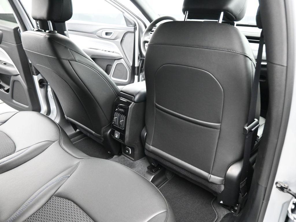 new 2025 Jeep Compass car, priced at $28,146