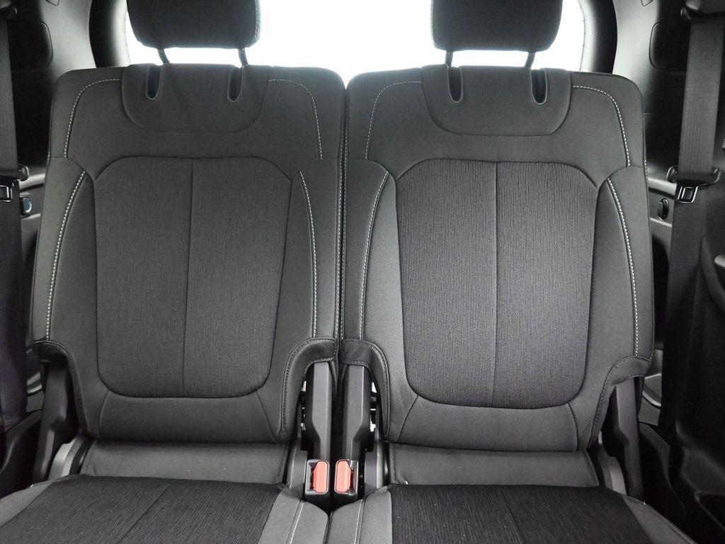 new 2025 Jeep Grand Cherokee L car, priced at $40,548