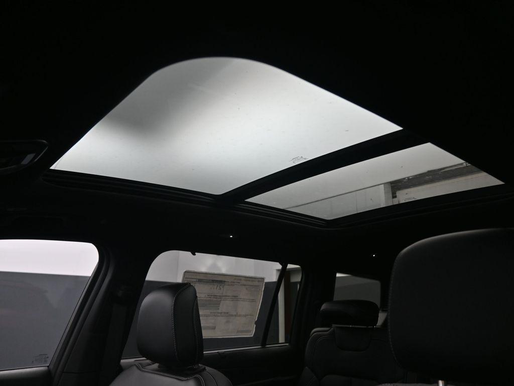 new 2025 Jeep Grand Cherokee L car, priced at $49,304