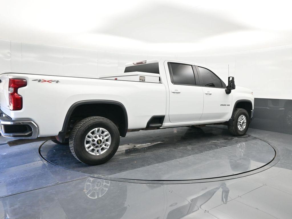 used 2022 Chevrolet Silverado 2500 car, priced at $40,706