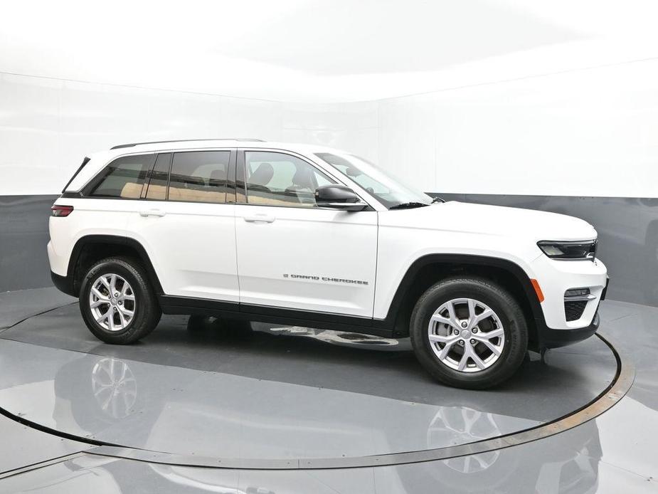 used 2022 Jeep Grand Cherokee car, priced at $28,525