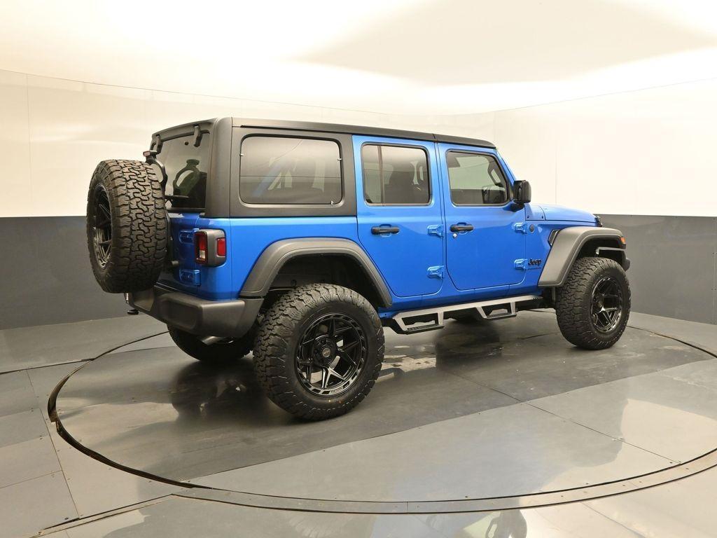 new 2025 Jeep Wrangler car, priced at $55,987
