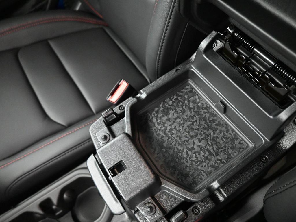 new 2025 Jeep Wrangler car, priced at $57,087