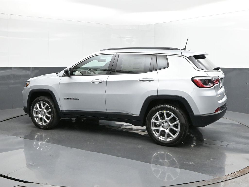 new 2024 Jeep Compass car, priced at $24,157