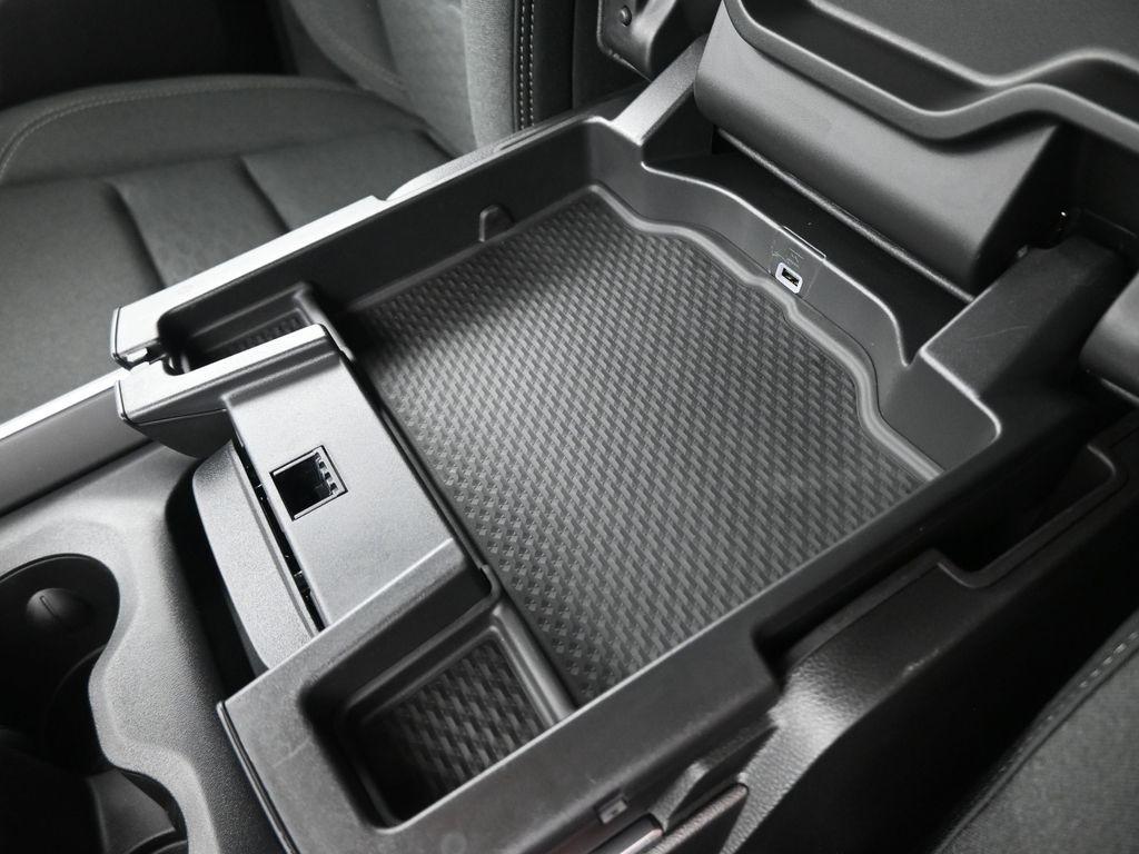new 2025 Ram 1500 car, priced at $53,465