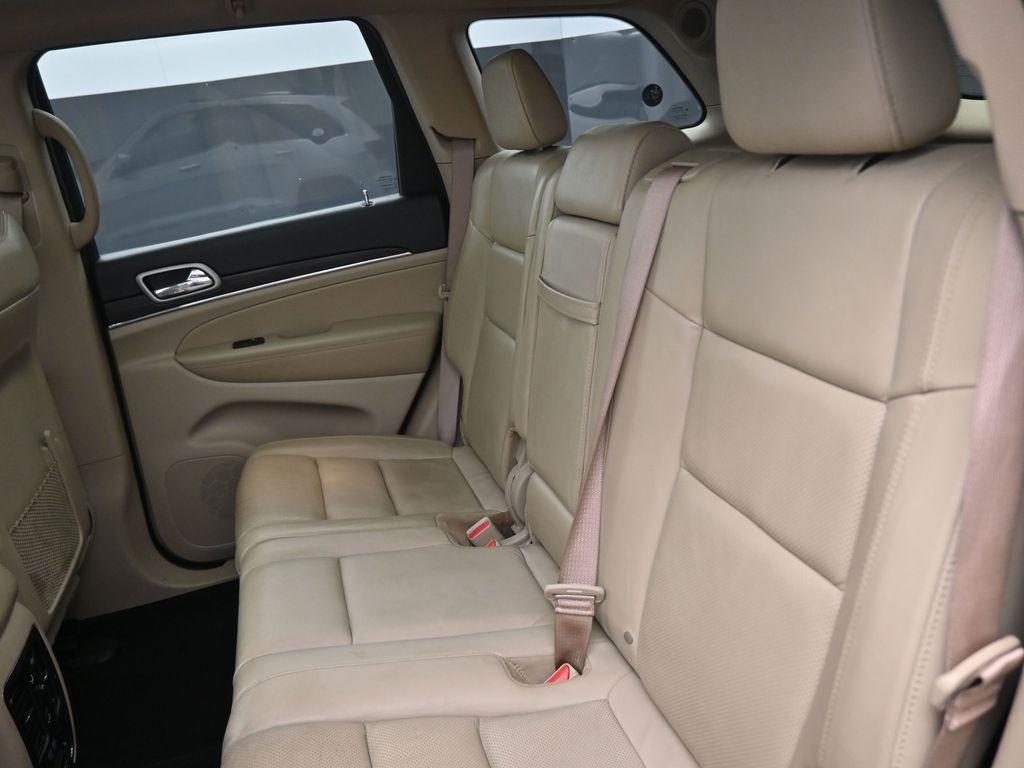 used 2021 Jeep Grand Cherokee car, priced at $23,400