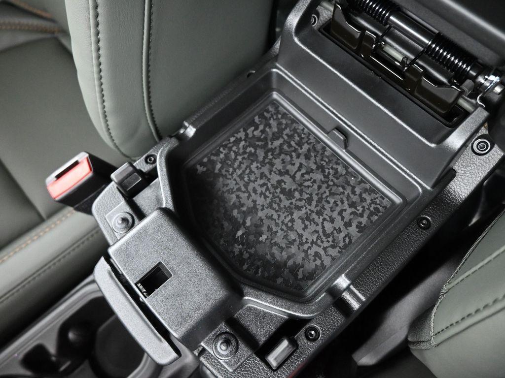 new 2025 Jeep Gladiator car, priced at $50,261