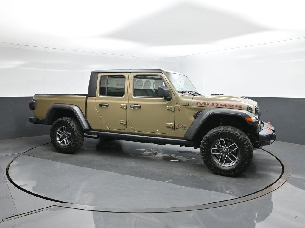 new 2025 Jeep Gladiator car, priced at $50,261