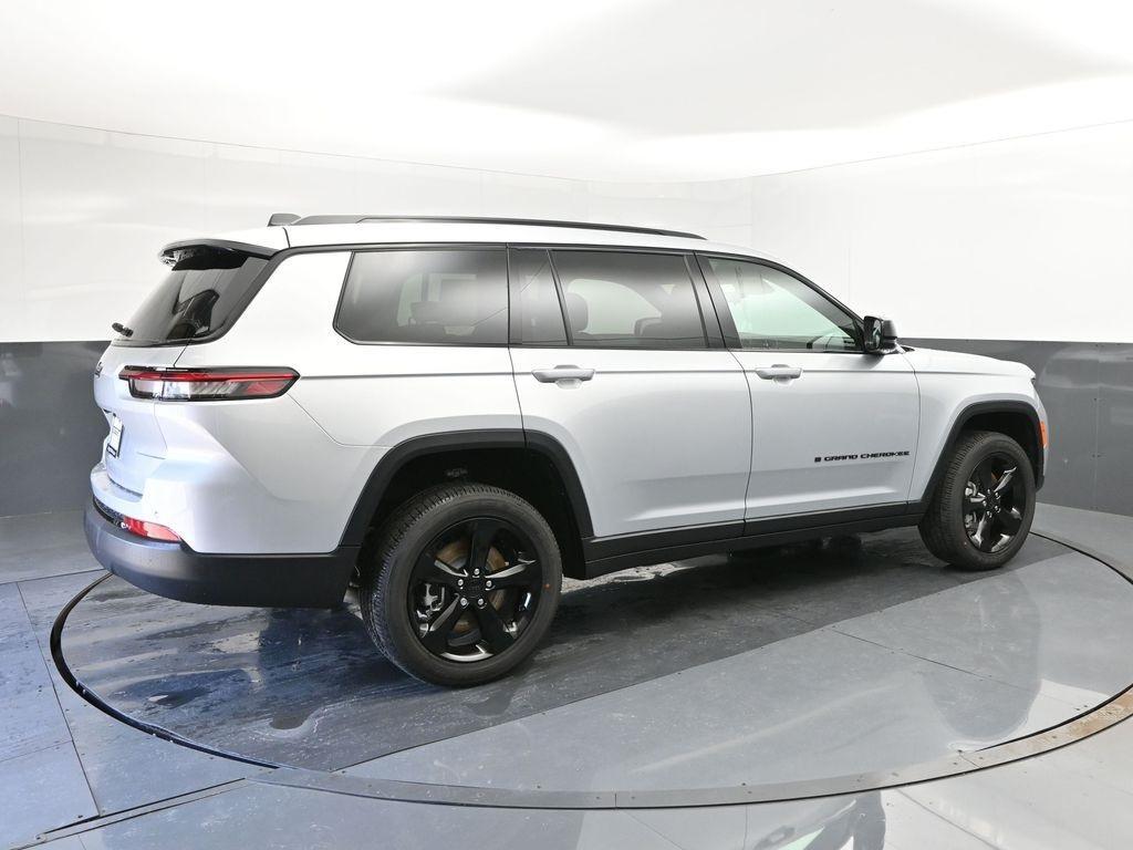 new 2025 Jeep Grand Cherokee L car, priced at $44,675