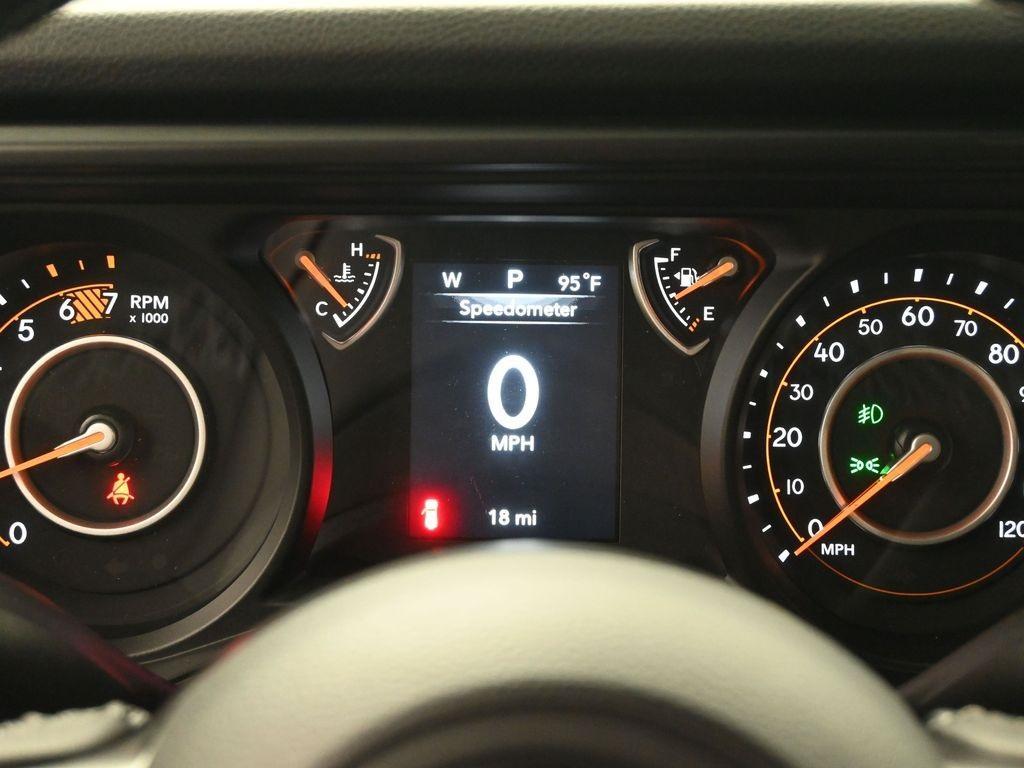 new 2025 Jeep Wrangler car, priced at $45,961