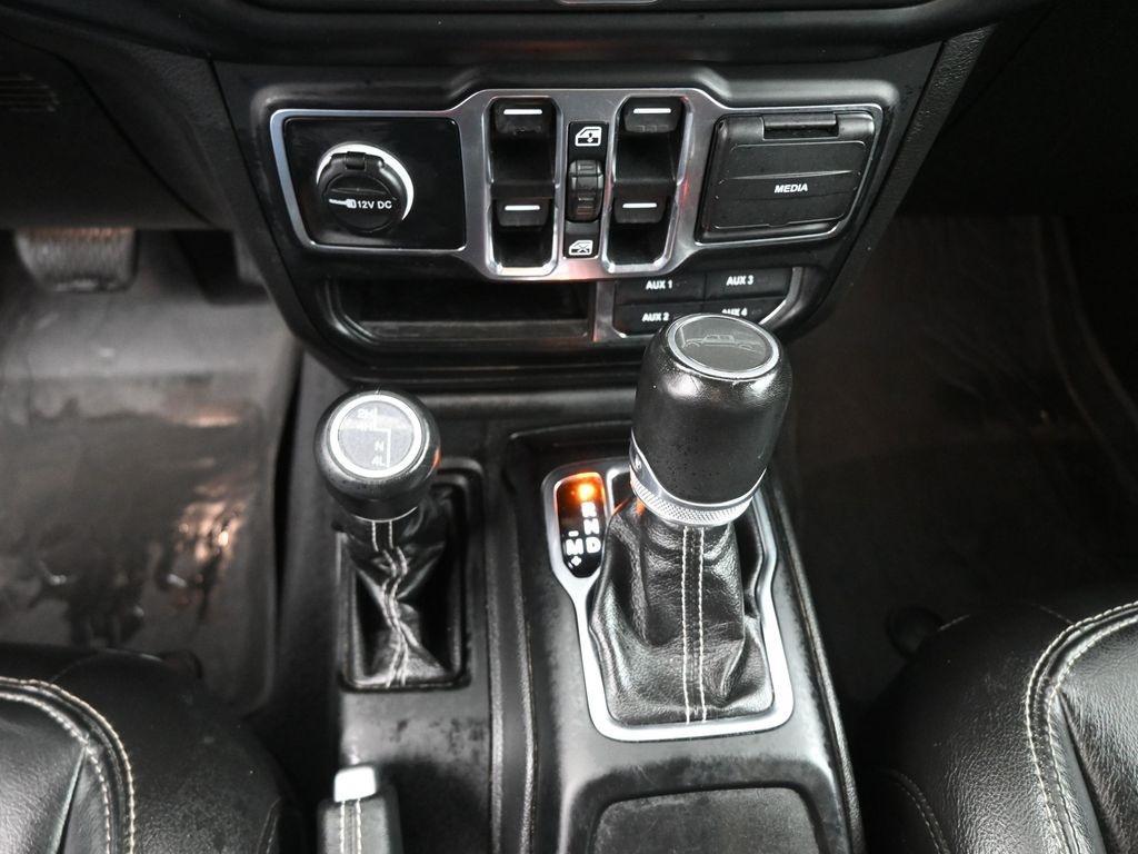 used 2023 Jeep Gladiator car, priced at $30,864